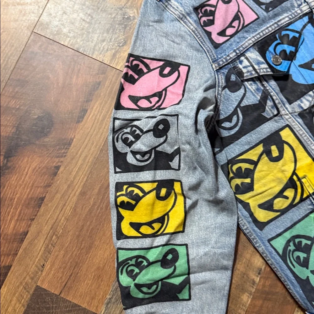 NWT Levi’s x Disney x Keith Haring Vintage Fit Trucker Jacket - Large